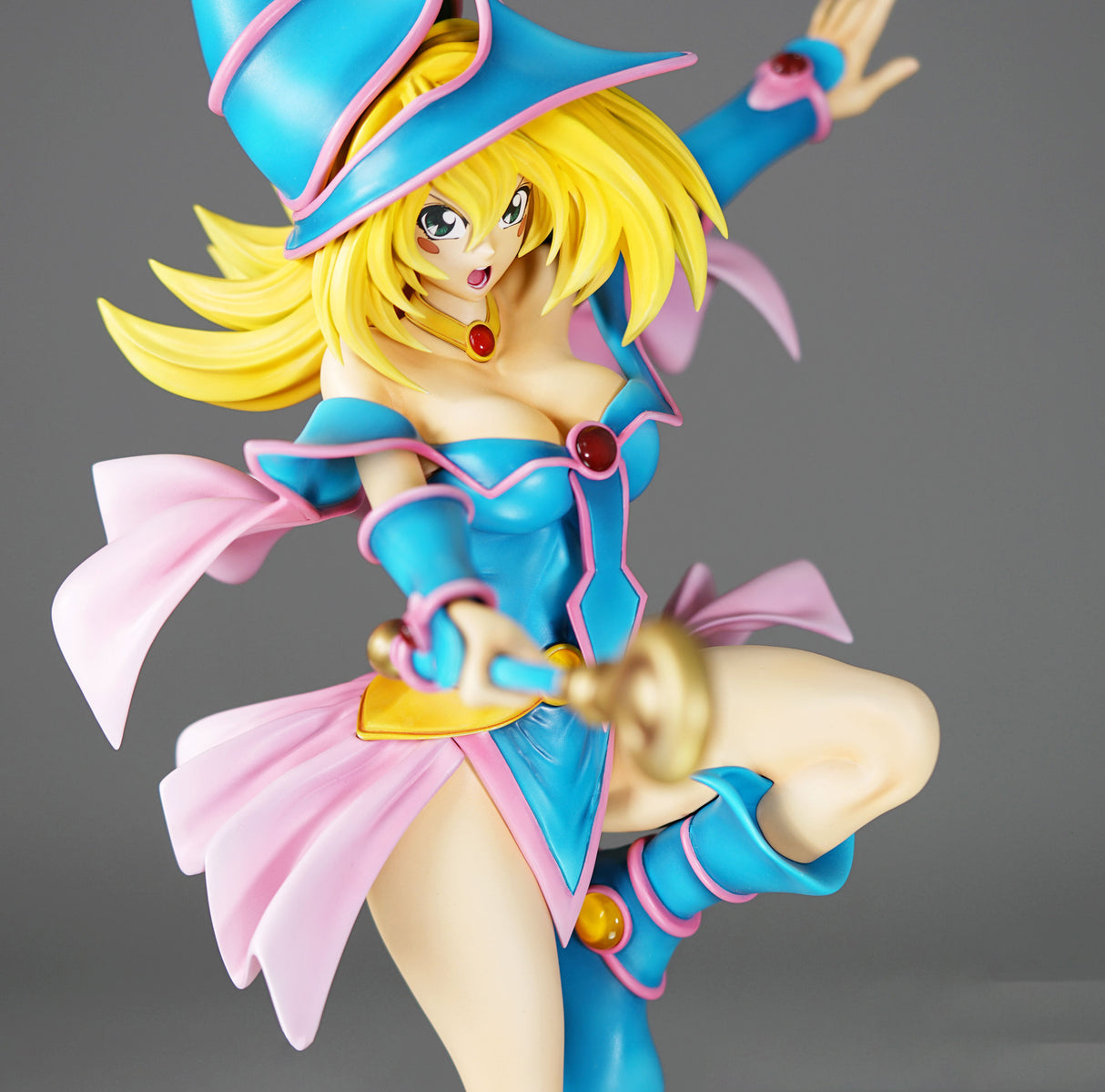 Yu-Gi-Oh! / Kitsune Statue - Figurine Magicienne des Ténèbres